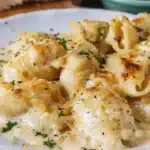 Creamy Garlic Alfredo Shells – Rich, Cheesy & Comfort in Every Bite!