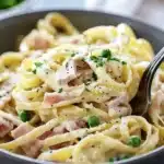High-Protein Alfredo Pasta with Ham – Creamy, Savory & Packed with Protein!