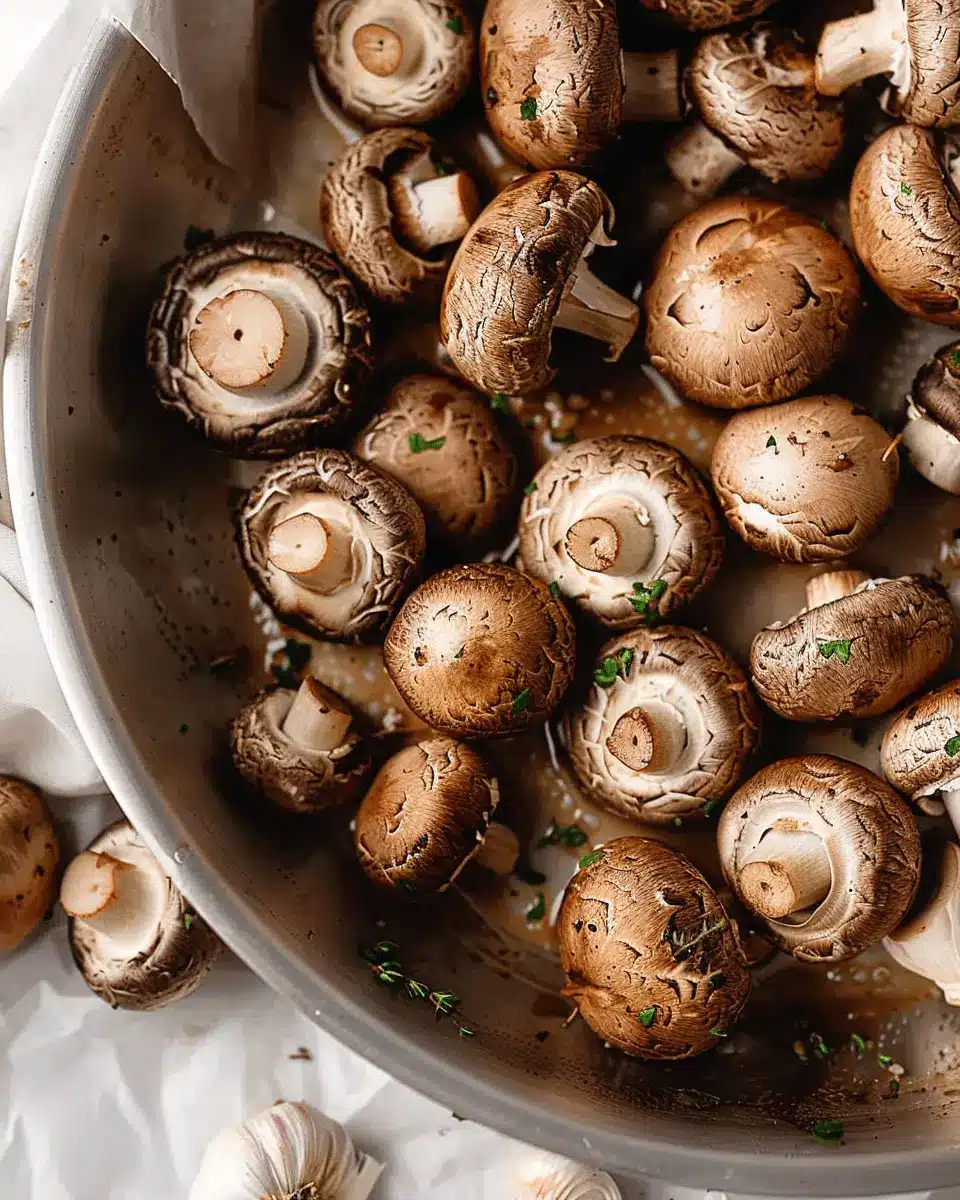 Garlic Herb Mushrooms: Easy Sautéed Goodness for Any Meal